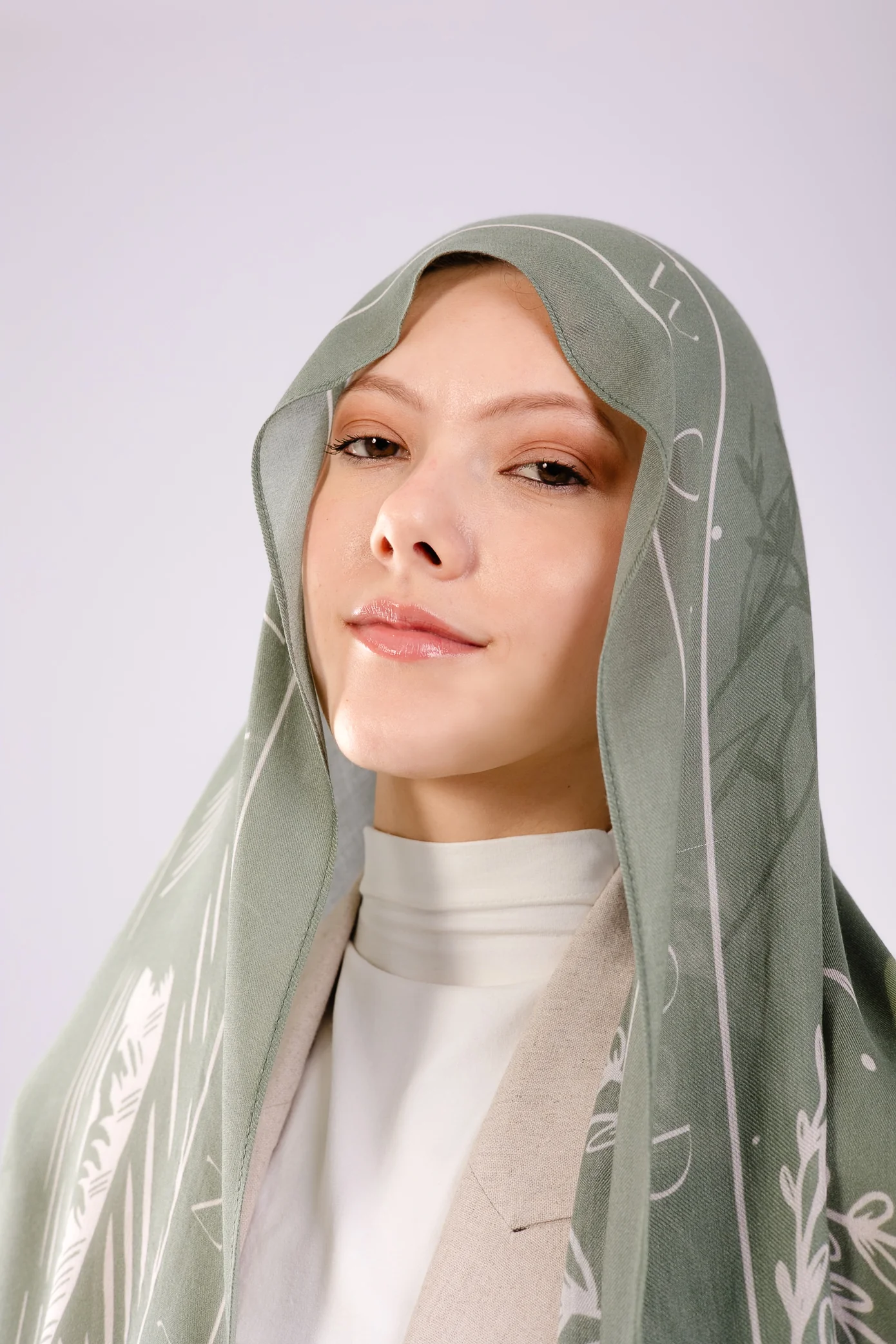 Sunny Days In Olive - Image 7
